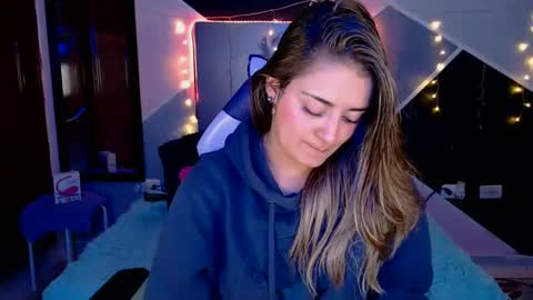 Anne  online show from 6, 3, 2025