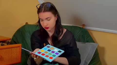 Anne online show from 28, 10, 2025