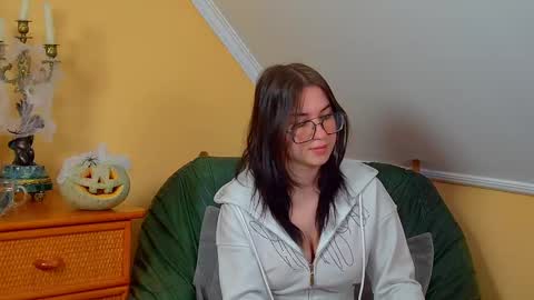 Anne online show from 31, 10, 2025