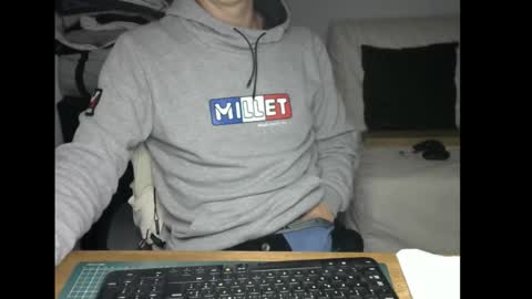 Snapshot of annecylake chatting on 12, 11, 2025 annecylake online show from 12, 11, 2025