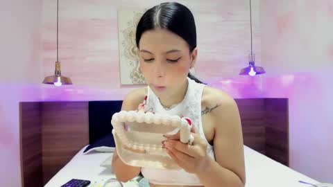 Anne online show from 9, 9, 2025