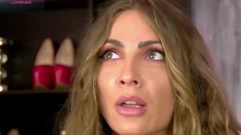 Snapshot of annegoddess722120 chatting on 4, 6, 2026 Anne new tits boobs ass pussy online show from 4, 6, 2026