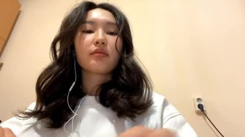 Aimi online show from 6, 5, 2026