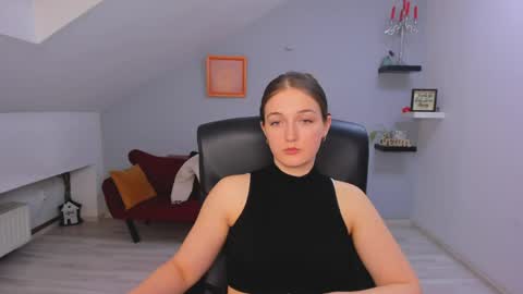 Snapshot of annewilsonn chatting on 23, 4, 2026 annewilsonn online show from 23, 4, 2026