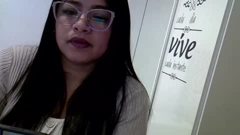 Snapshot of annexxx33 chatting on 31, 1, 2025 Anne online show from 31, 1, 2025