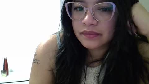 Snapshot of annexxx33 chatting on 1, 2, 2025 Anne online show from 1, 2, 2025