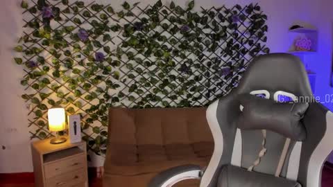 Snapshot of annie_barozzi chatting on 17, 1, 2025 annie_barozzi online show from 17, 1, 2025