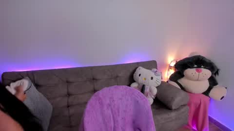 annie_barozzi online show from 11, 2, 2026