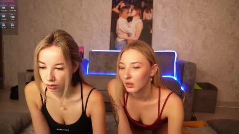 Snapshot of annie_f0x chatting on 1, 10, 2025 Annie Hey sweeties I will be online 2 December in 230 am GMT time online show from 1, 10, 2025