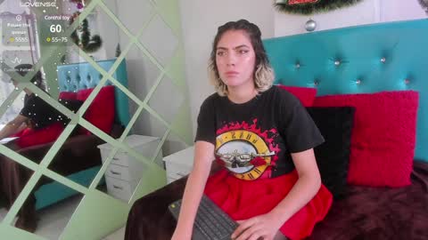 Annie online show from 4, 12, 2024