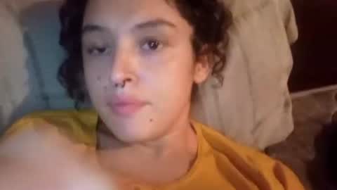 Annie  Nik online show from 15, 4, 2026