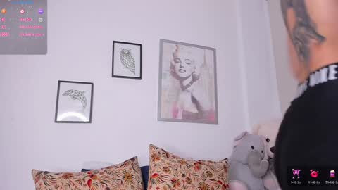 Annie  online show from 28, 1, 2025