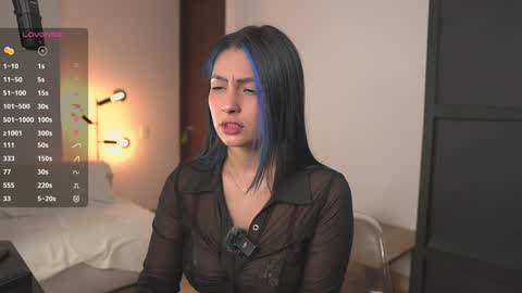 Annie FREE TRIAL IN BIO online show from 10, 11, 2025