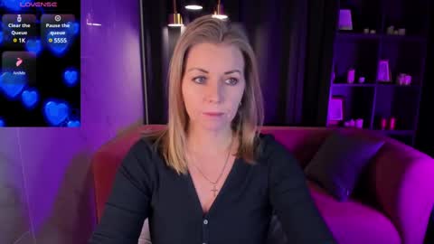 Annie online show from 11, 2, 2025