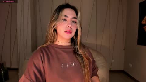 Annie Monroe online show from 5, 11, 2025