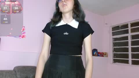 Annie Sparkle online show from 9, 11, 2025