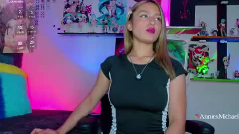Snapshot of anniexmichael chatting on 13, 7, 2026 Annie Michael online show from 13, 7, 2026
