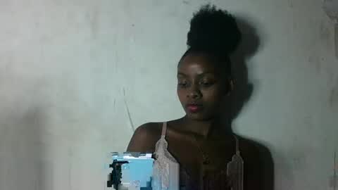 annistella online show from 30, 5, 2026