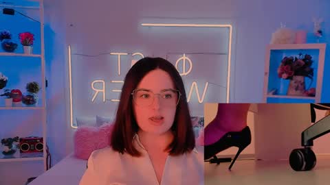 Snapshot of annterry chatting on 14, 12, 2024 Ann Terry 3 online show from 14, 12, 2024