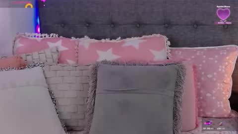 Snapshot of anntonellalee chatting on 16, 10, 2025 Antonella Lee online show from 16, 10, 2025