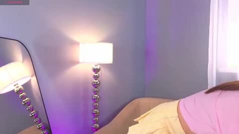 Annuetta online show from 6, 3, 2026