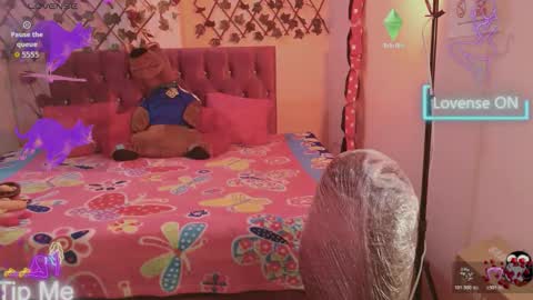 anny___cute online show from 2, 11, 2025