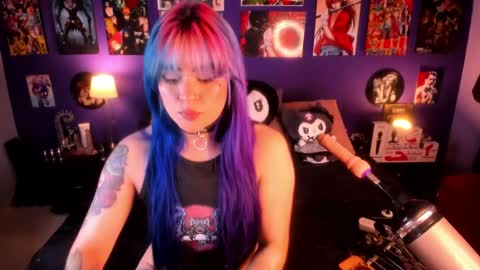 Snapshot of anny_cross chatting on 18, 2, 2025      Paty     online show from 18, 2, 2025