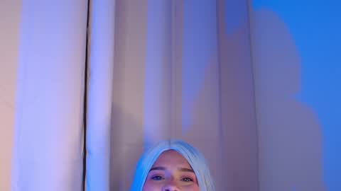 Snapshot of anny_jhoson chatting on 13, 12, 2024 ANNY online show from 13, 12, 2024
