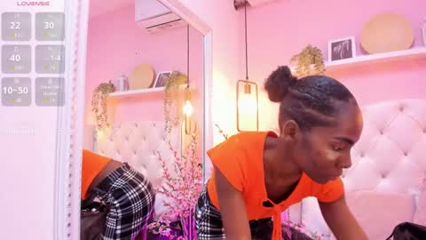 Anny  online show from 5, 12, 2024