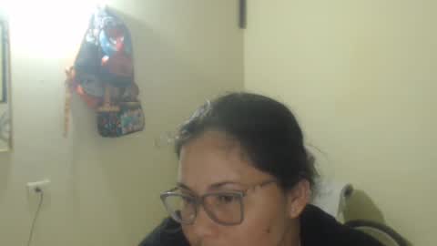 Snapshot of annylatimida chatting on 2, 7, 2026 annylatimida online show from 2, 7, 2026