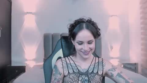 AnnyT online show from 19, 12, 2025