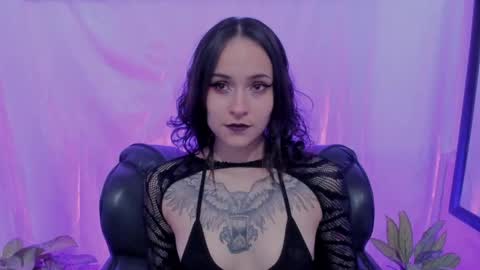 AnnyT online show from 18, 4, 2026