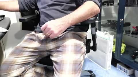 D online show from 15, 12, 2025