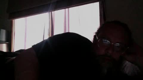 Snapshot of anonymous___id chatting on 5, 10, 2025 anonymous___id online show from 5, 10, 2025