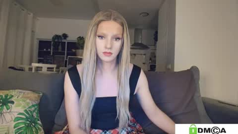 Snapshot of anorsel chatting on 1, 5, 2026 Sexy Ladybug online show from 1, 5, 2026