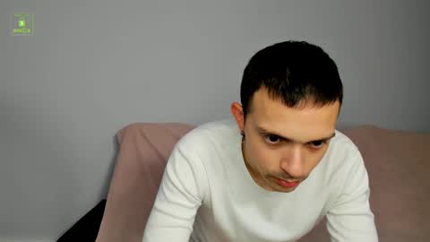 Snapshot of antaras_bryant chatting on 1, 2, 2026 ANTARAS online show from 1, 2, 2026