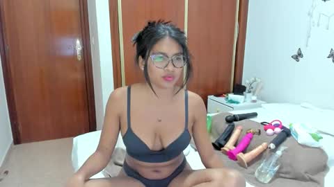 anthonela_hotsex online show from 26, 11, 2025