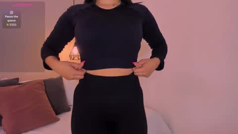 Snapshot of anthonellasweet_ chatting on 11, 9, 2025 Anthonella Sweet online show from 11, 9, 2025