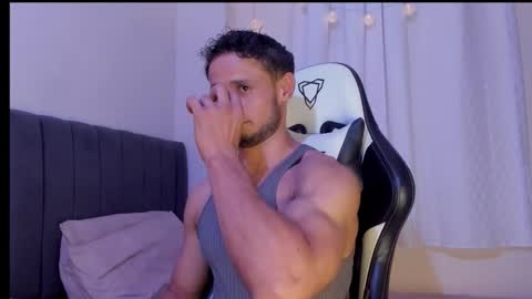 Adonys Creeb online show from 10, 9, 2025