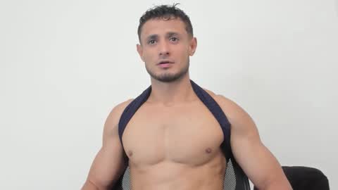 Adonys Creeb online show from 7, 10, 2025