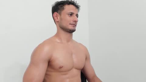 Adonys Creeb online show from 23, 10, 2025