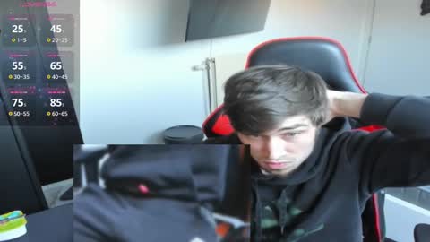 Snapshot of anthonyloveseks chatting on 4, 3, 2025 Anthony online show from 4, 3, 2025