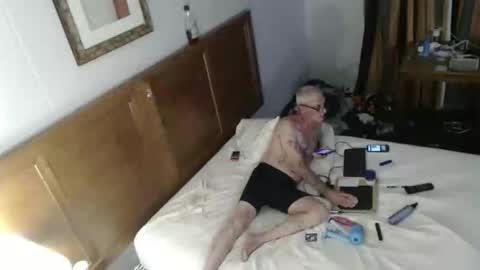 Snapshot of anthonystevens1075 chatting on 2, 12, 2025 anthonystevens1075 online show from 2, 12, 2025