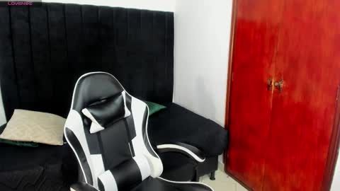       online show from 20, 12, 2025