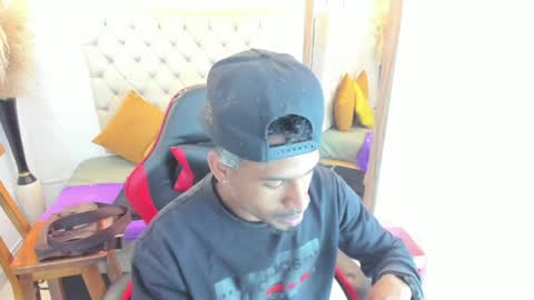       online show from 15, 4, 2026