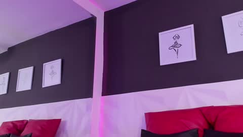 Antonelaa online show from 21, 1, 2025