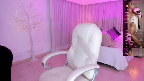  Antonella Grayy  online show from 23, 1, 2025