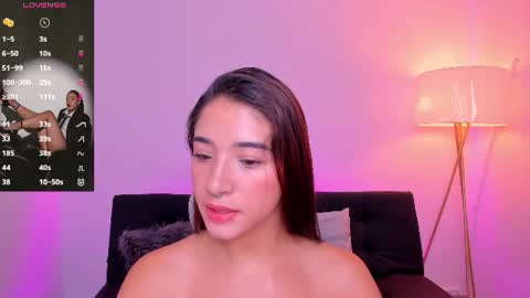 Snapshot of antonella_grayy chatting on 25, 6, 2026 Antonella Grayy online show from 25, 6, 2026