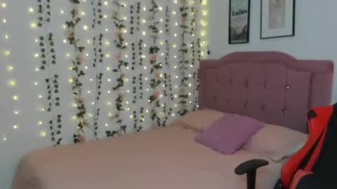 Snapshot of antonella_heinz_ chatting on 12, 6, 2026 Antonella online show from 12, 6, 2026