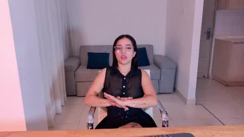 Snapshot of antonellabons chatting on 24, 6, 2026 Antonella online show from 24, 6, 2026